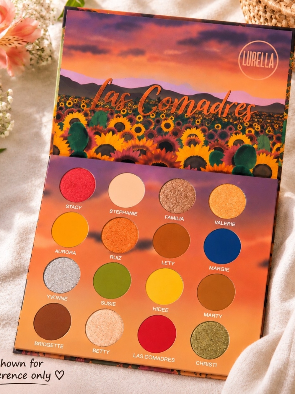 Las Comadres Multicolor Eyeshadow Palette — Vibrant Sunset Shades